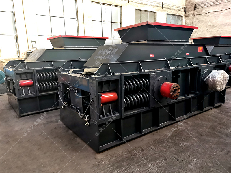 河卵石制砂機(jī)型號有哪些,對輥制砂機(jī)報價是多少? 河卵石制砂機(jī)型號有哪些,對輥制砂機(jī)報價是多少?